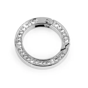 Kulatá karabina s broušenými kamínky