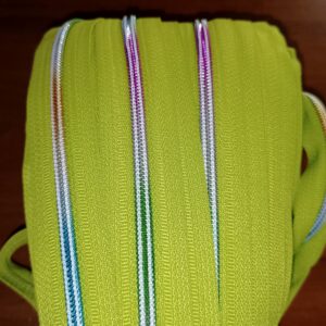 NEKONEČNÝ ZIP 5 mm - SVĚTLE ZELENÁ DUHA