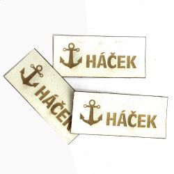 Koženkový štítek "HÁČEK" světlý