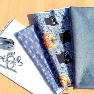 BALÍČEK NA KABELKU GERTRUDA -  Kočka a dýně