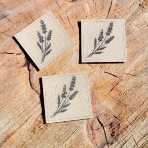 Koženkový štítek  - KVĚTINY - LEVANDULE