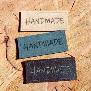 Koženkový štítek "HANDMADE"