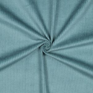 MANŠESTR - SVĚTLE PETROLEJOVÁ